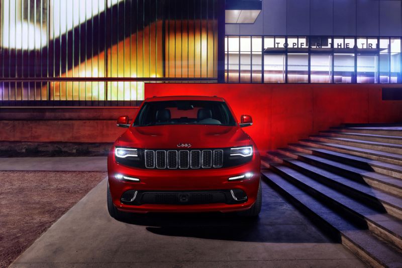 Jeep Grand Cherokee IV (WK2 facelift 2013) SRT 6.4 V8 (481 Hp) 4WD